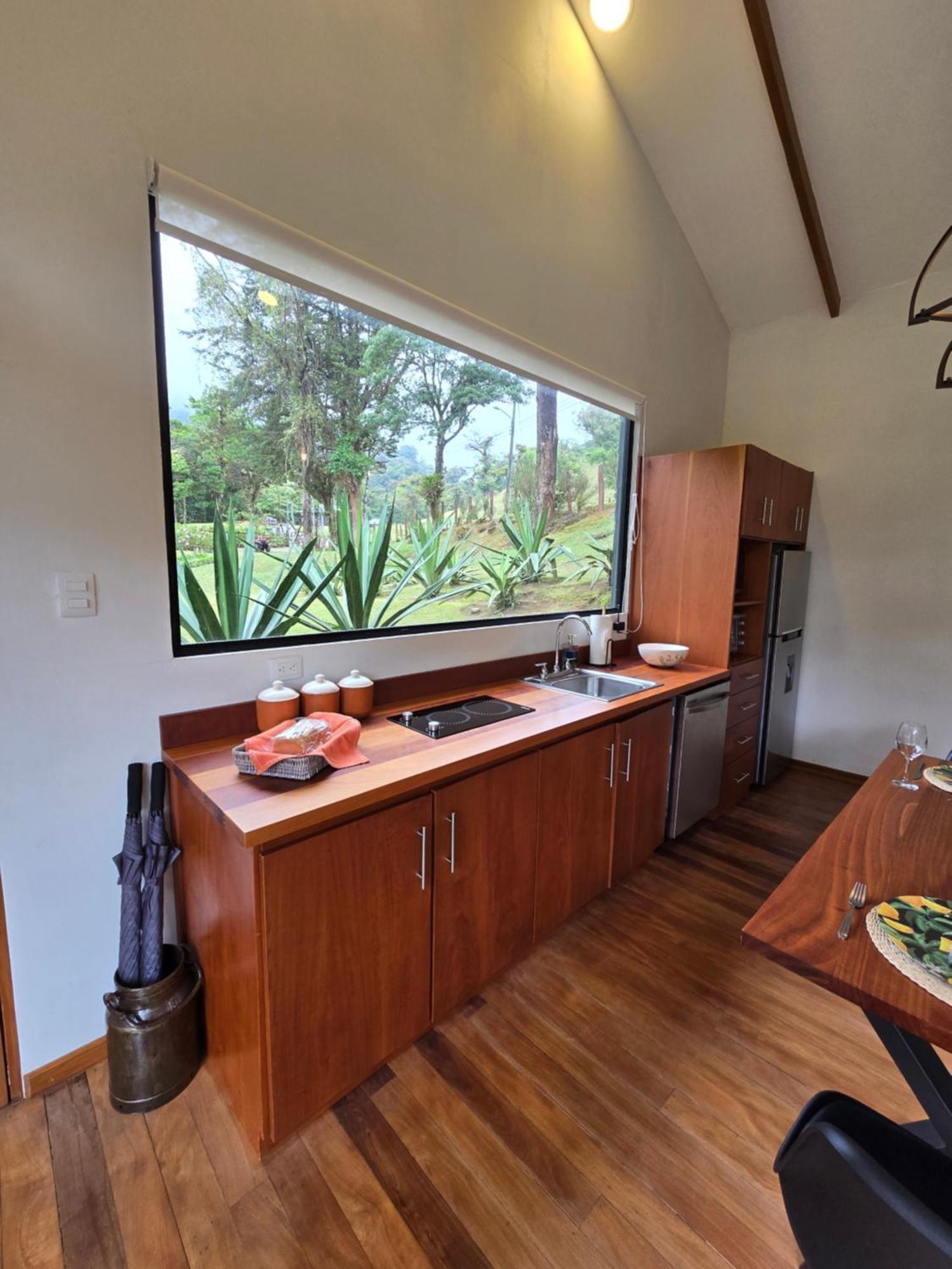 Monteverde Casa Mia, Near Main Attractions And Town! Exterior photo