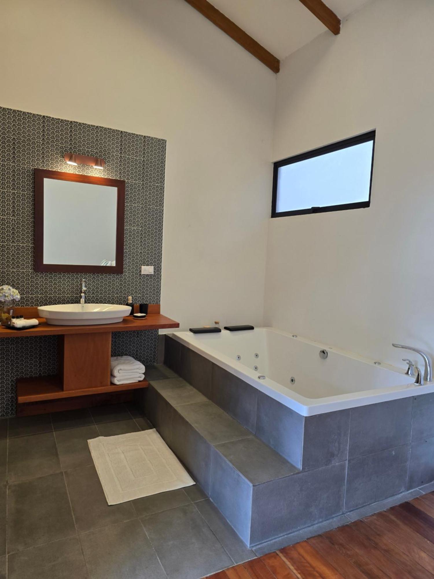 Monteverde Casa Mia, Near Main Attractions And Town! Exterior photo