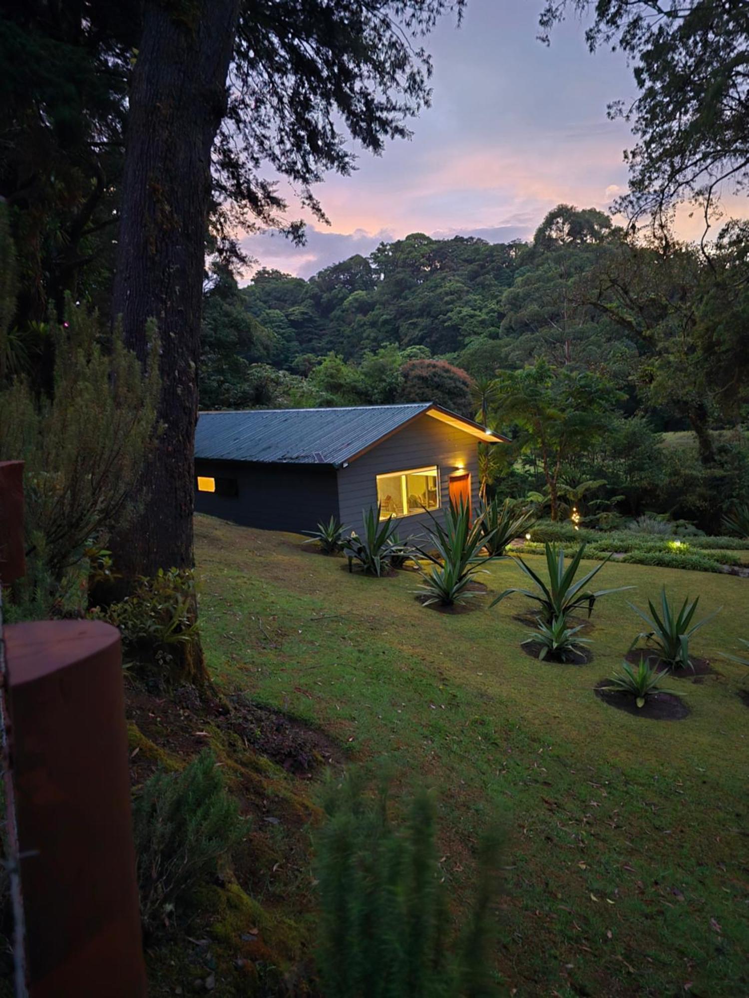 Monteverde Casa Mia, Near Main Attractions And Town! Exterior photo